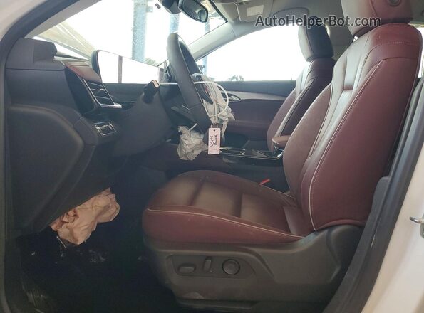 LRBFZLE48SD060518 2025 BUICK ENVISION White Vista interior delantera