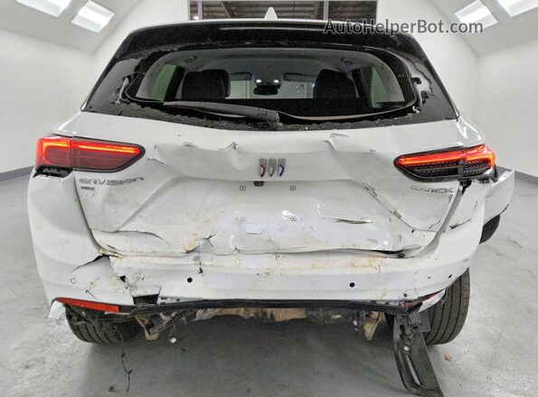 LRBFZME44RD072004 2024 BUICK ENVISION White Rear view