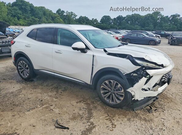 LRBFZME44RD075727 2024 BUICK ENVISION White Передня права чверть