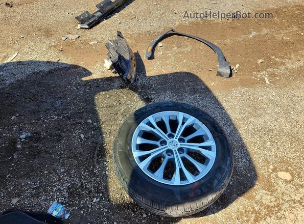 LRBFZMR43PD098178 2023 BUICK ENVISION Silver Widok komory silnika