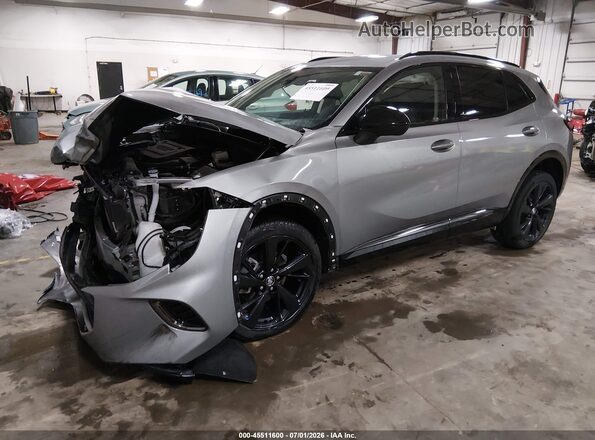 LRBFZMR46PD038914 2023 BUICK ENVISION Gray Vista tres cuartos delantera izquierda