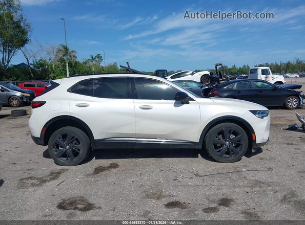 LRBFZNR40PD095065 2023 BUICK ENVISION White უკანა სალონის ხედი