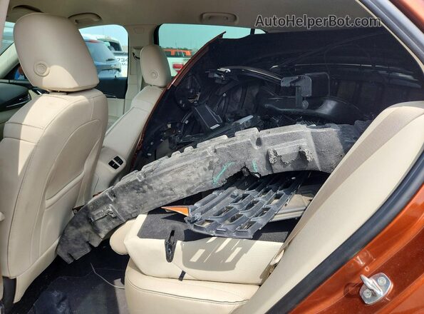 LRBFZNR41ND113067 2022 BUICK ENVISION Orange Widok tylnych siedzeń