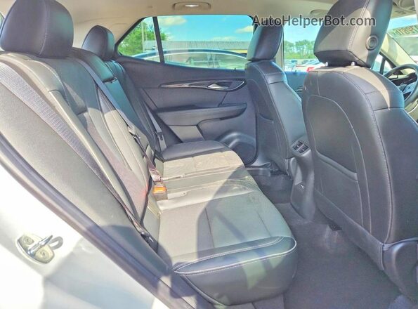 LRBFZNR4XMD053790 2021 BUICK ENVISION White Вид задньої частини салону