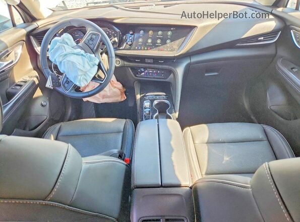LRBFZNR4XPD013536 2023 BUICK ENVISION White Widok deski rozdzielczej