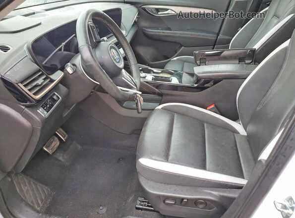 LRBFZME49RD013725 2024 BUICK ENVISION White Widok wnętrza z przodu
