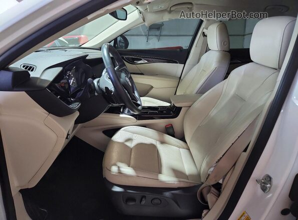 LRBFZPR45MD065308 2021 BUICK ENVISION White Front interior view