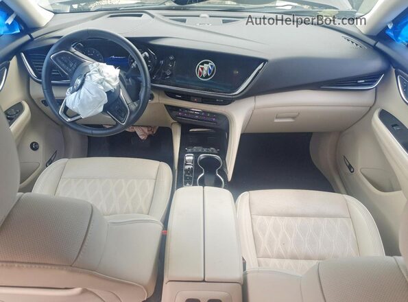 LRBFZSR42PD035352 2023 BUICK ENVISION Maroon Вид панелі приладів
