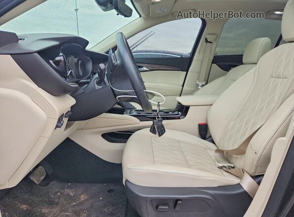 LRBFZSR46PD080150 2023 BUICK ENVISION Black წინა სალონის ხედი