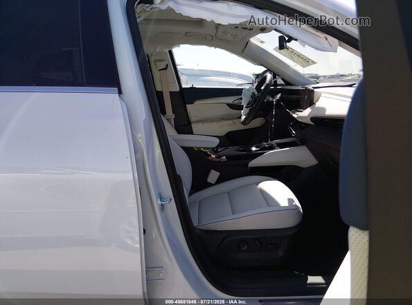 LRBFZSR47TD084170 2026 BUICK ENVISION White Vista interior delantera