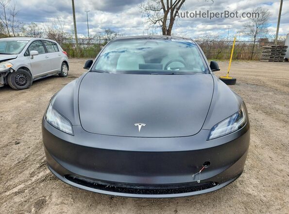 LRW3E7FA8RC105935 2024 TESLA MODEL Black Вид спереду