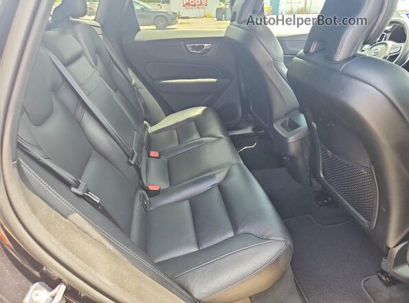 LYV102DK3KB237048 2019 VOLVO XC60 Black უკანა სალონის ხედი