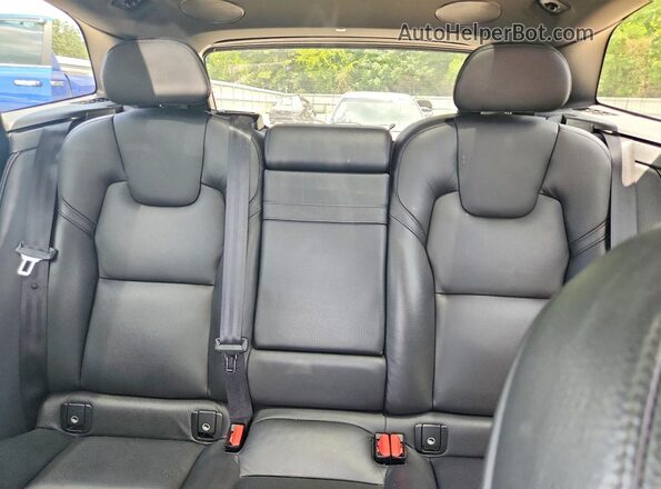 LYV102DK3KB237048 2019 VOLVO XC60 Black უკანა სავარძლების ხედი