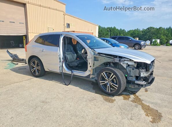 LYV102DKXKB187359 2019 VOLVO XC60 Silver Przód prawy