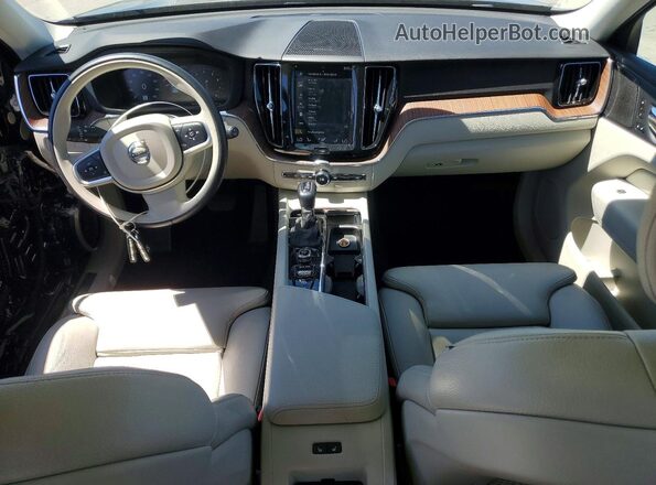 LYV102RK6KB202187 2019 VOLVO XC60 Black Dashboard view
