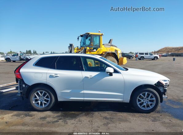 LYV102RK7KB278176 2019 VOLVO XC60 White Rear interior view