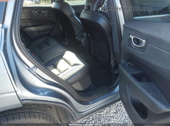 LYV102RK9KB219243 2019 VOLVO XC60 Gray 