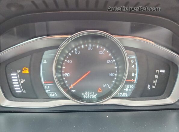 LYV612TK4GB091027 2016 VOLVO S60 White ხელსაწყოთა პანელის ხედი