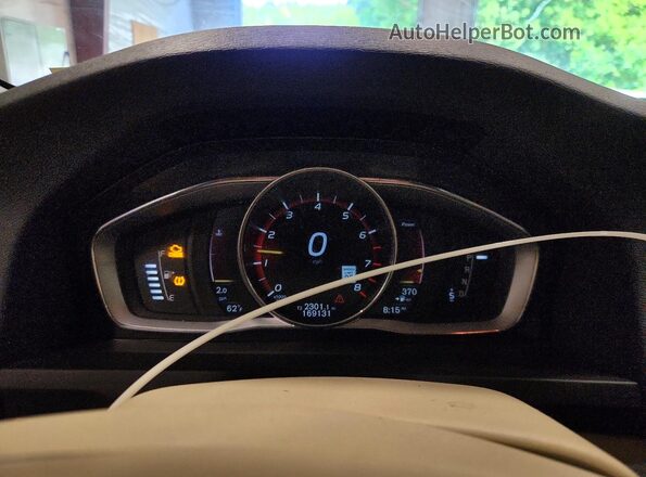 LYV612TM2GB091741 2016 VOLVO S60 Black Instrument cluster view
