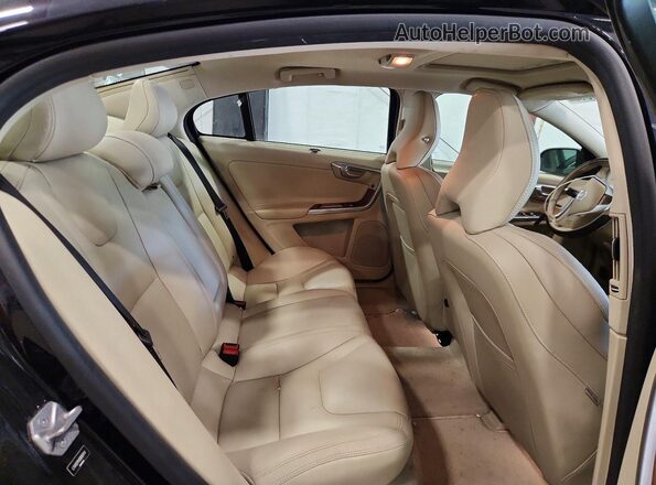 LYV612TM2GB091741 2016 VOLVO S60 Black Rear seats view