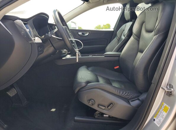 LYVBR0DL6KB297865 2019 VOLVO XC60 Silver Front interior view