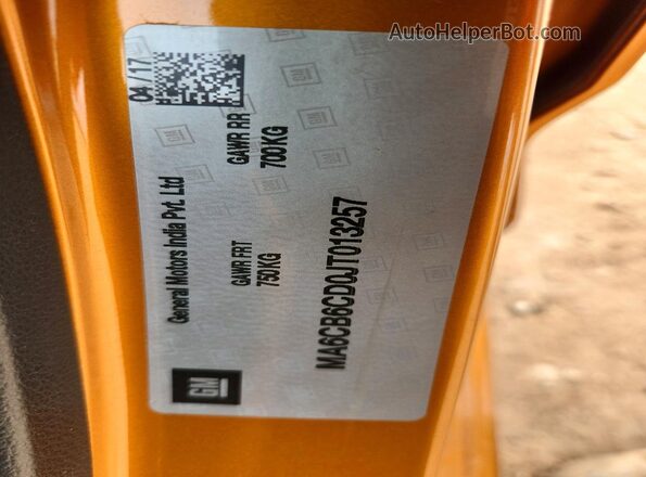 MA6CB6CD0JT013257 2018 CHEVROLET SPARK Orange Вид наклейки з VIN-кодом