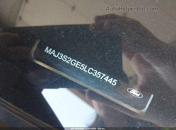 MAJ3S2GE5LC357445 2020 FORD ECOSPORT Silver Engine compartment view