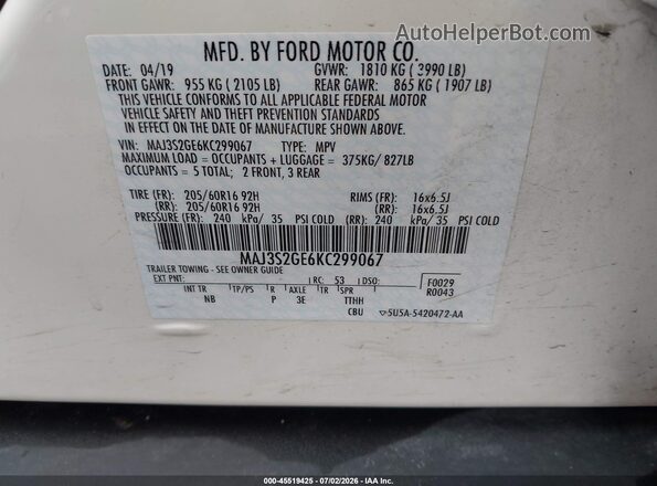 MAJ3S2GE6KC299067 2019 FORD ECOSPORT White Вид підкапотного простору
