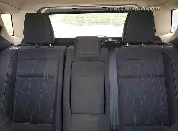 MAJ3S2GE6MC406654 2021 FORD ECOSPORT Silver Rear seats view