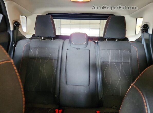 MAJ3S2GE7MC434821 2021 FORD ECOSPORT Black უკანა სავარძლების ხედი