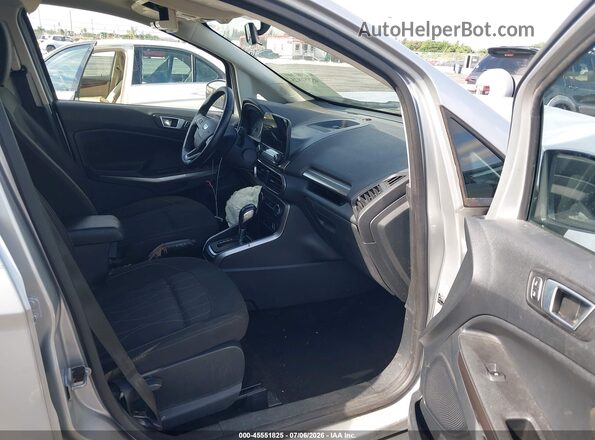 MAJ3S2GE9KC252910 2019 FORD ECOSPORT Silver Вид салону спереду