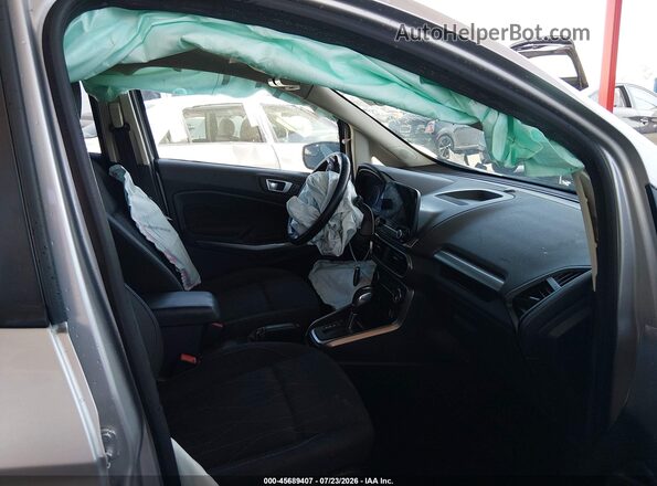 MAJ3S2GE9KC309168 2019 FORD ECOSPORT Серебряный Вид салона спереди