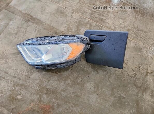 MAJ3S2GEXLC390716 2020 FORD ECOSPORT Silver ძრავის განყოფილების ხედი