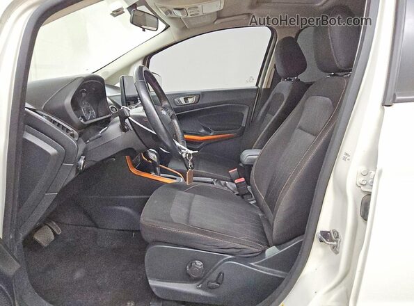 MAJ3S2GEXMC451967 2021 FORD ECOSPORT White Սալոնի դիմացի տեսք