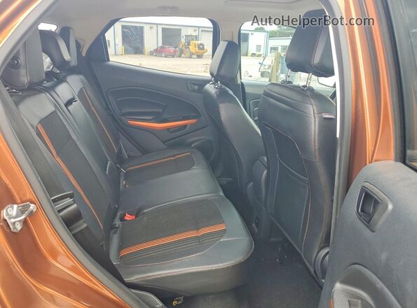 MAJ6P1CL6JC239320 2018 FORD ECOSPORT Burgundy უკანა სალონის ხედი