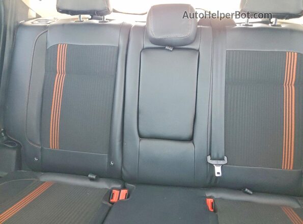 MAJ6P1CL8JC158531 2018 FORD ECOSPORT Blue Widok tylnych siedzeń