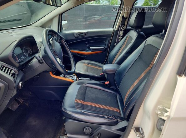 MAJ6P1CL8JC187298 2018 FORD ECOSPORT White Widok wnętrza z przodu