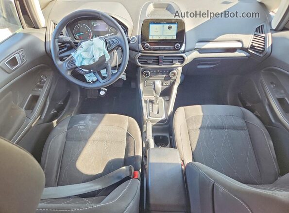 MAJ6P1UL2JC182984 2018 FORD ECOSPORT Черный Вид панели приборов