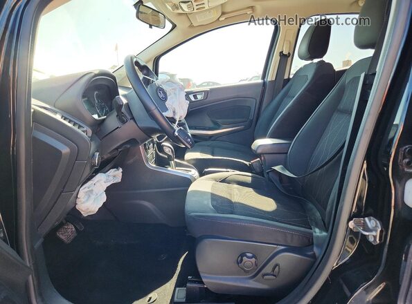 MAJ6P1UL2JC182984 2018 FORD ECOSPORT Черный Вид салона спереди
