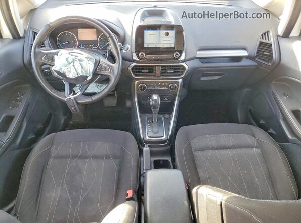 MAJ6P1UL2JC220309 2018 FORD ECOSPORT Белый Вид панели приборов
