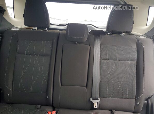 MAJ6P1UL3JC172075 2018 FORD ECOSPORT Silver Vista de los asientos traseros