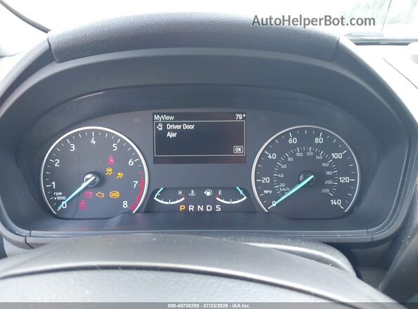 MAJ6P1UL4JC195011 2018 FORD ECOSPORT Red უკანა სავარძლების ხედი