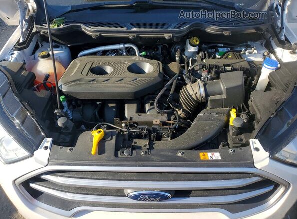 MAJ6P1UL5JC200698 2018 FORD ECOSPORT White Engine compartment view