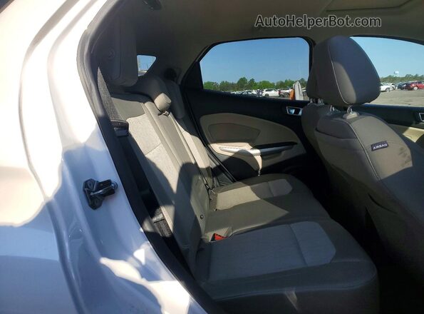 MAJ6P1UL5JC200698 2018 FORD ECOSPORT White Rear interior view