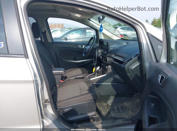 MAJ6P1UL6JC180090 2018 FORD ECOSPORT Silver Widok wnętrza z przodu