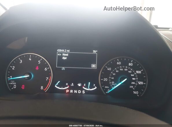 MAJ6P1UL8JC248065 2018 FORD ECOSPORT White Widok tylnych siedzeń