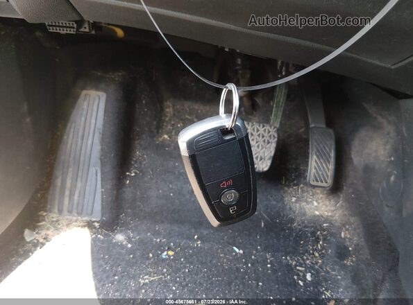 MAJ6P1WL5JC159258 2018 FORD ECOSPORT Серый Вид панели приборов