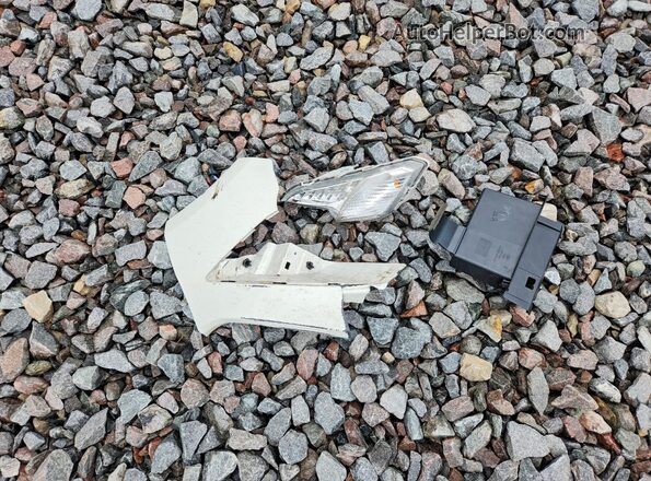 MAJ6S3FL5LC317725 2020 FORD ECOSPORT White VIN კოდის სტიკერის ხედი