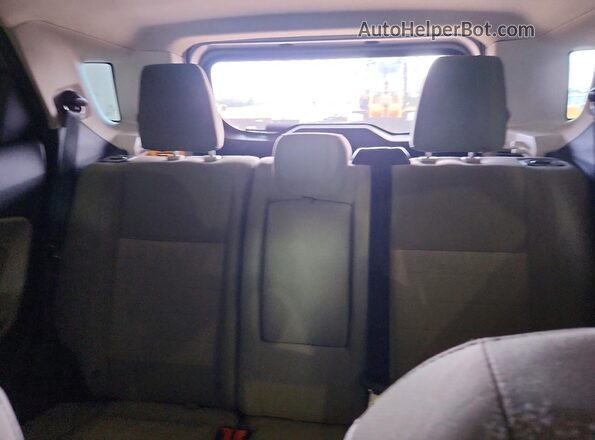 MAJ6S3FL7KC300052 2019 FORD ECOSPORT Silver Rear seats view