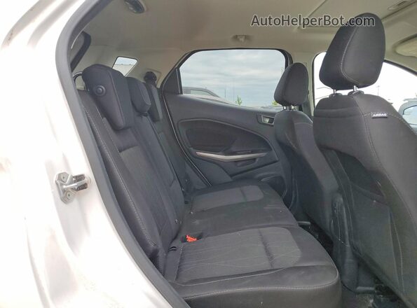 MAJ6S3GL1MC452670 2021 FORD ECOSPORT White Widok wnętrza z tyłu